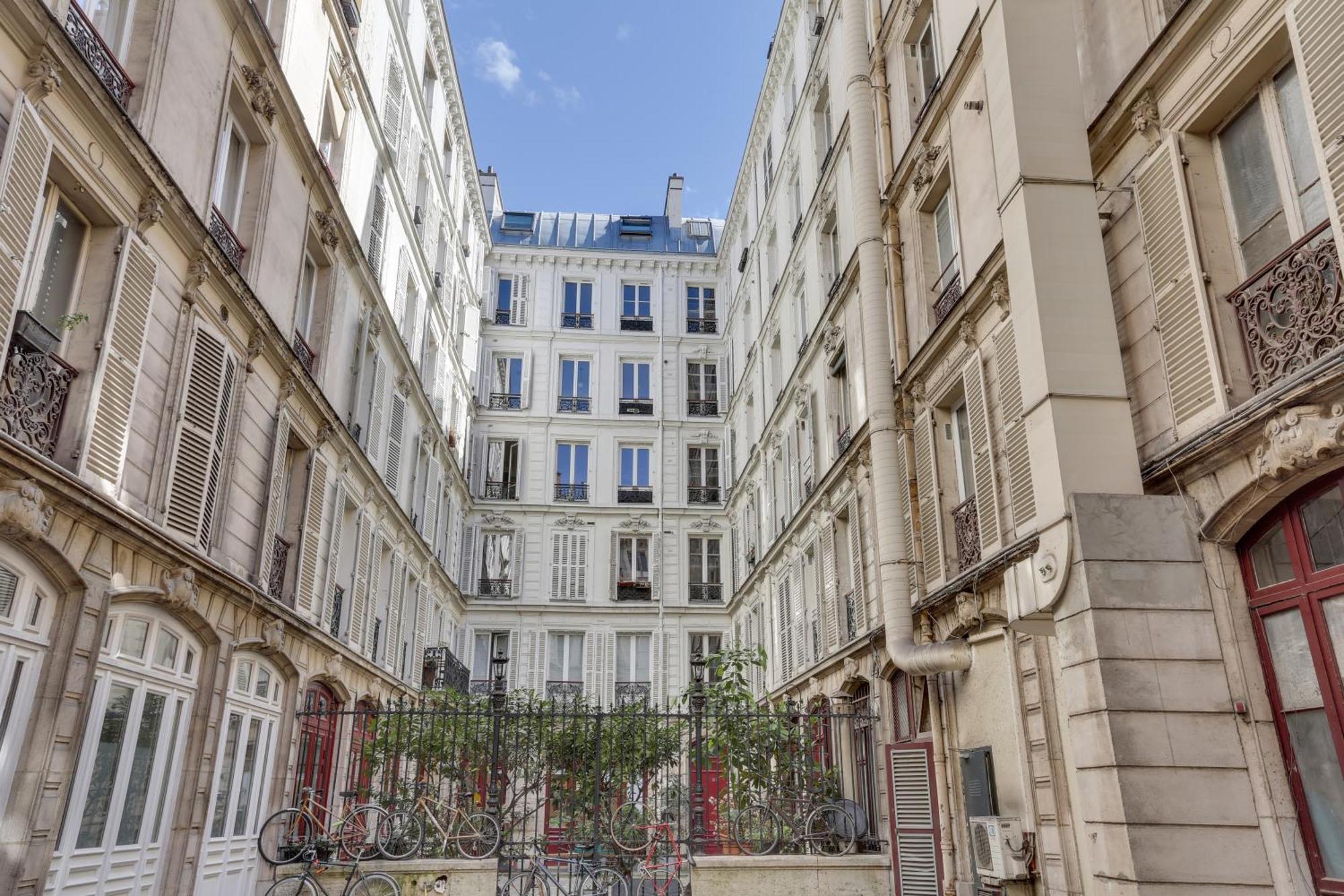 Sejours Parisiens / Le Royal / 4* * Parijs