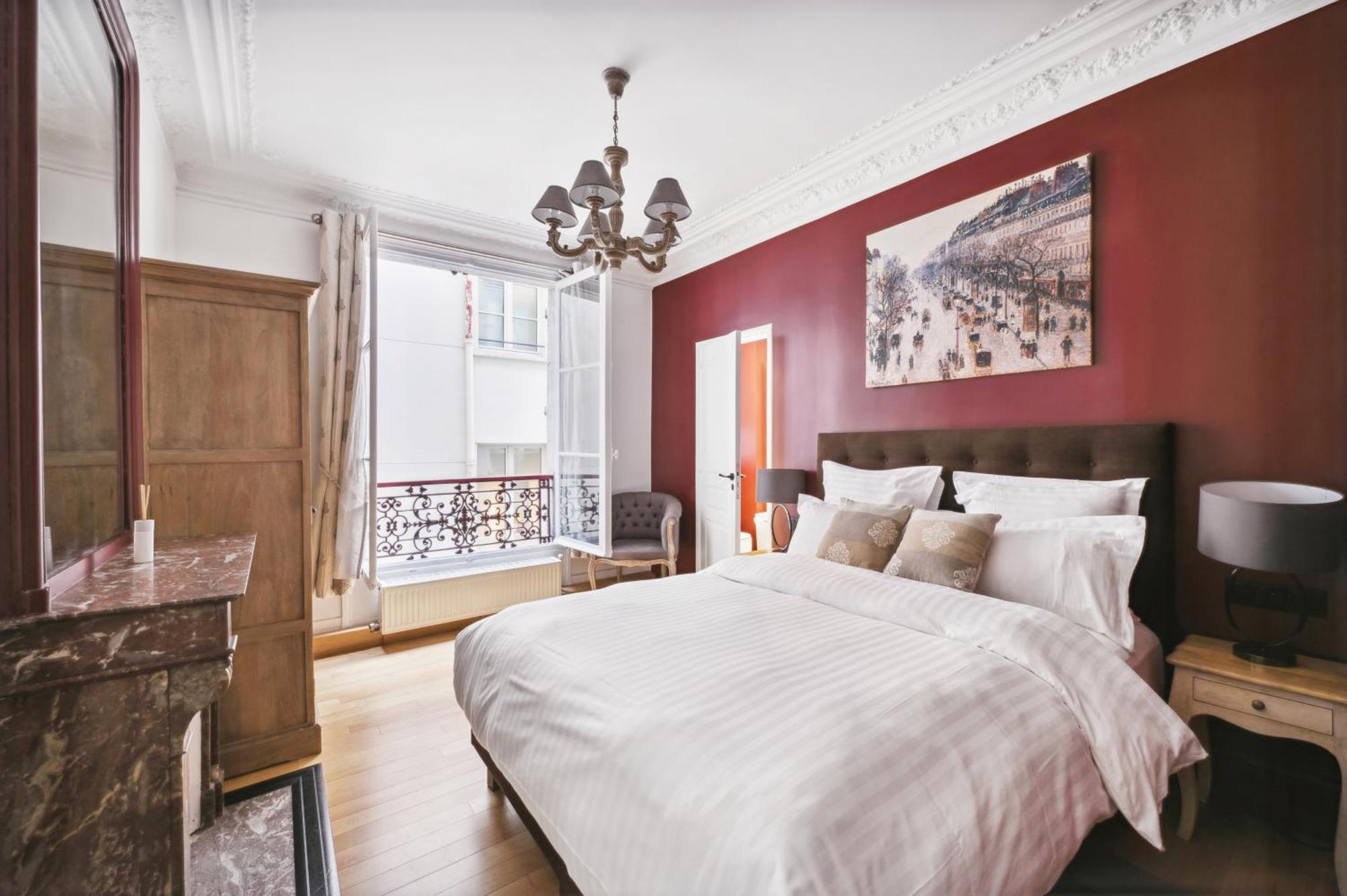 Sejours Parisiens / Le Royal / 4* Appartement