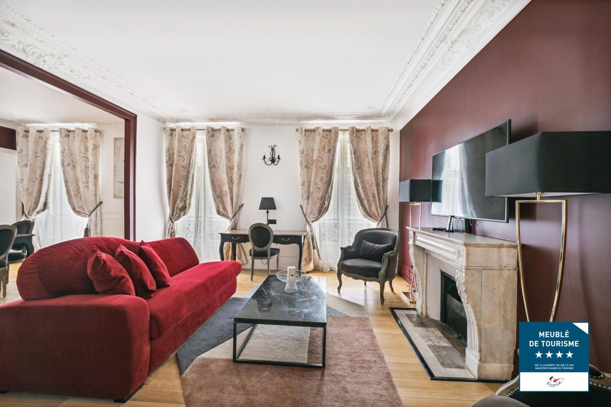 Sejours Parisiens / Le Royal / 4* Appartement Parijs